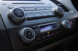 Dbajte na pravidelné čistenie klimatizácie v aute