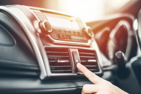 Viete, ako po zime opraviť klimatizáciu v aute?